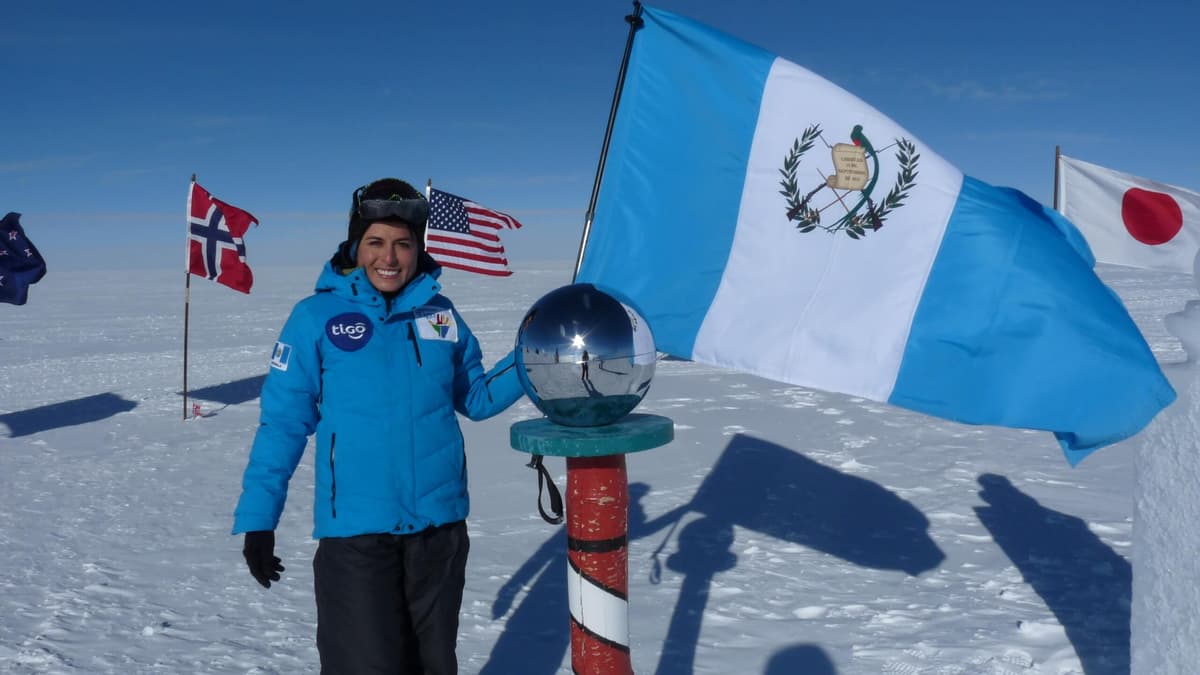 Andrea Cardona at the South Pole with Guatemalan flag